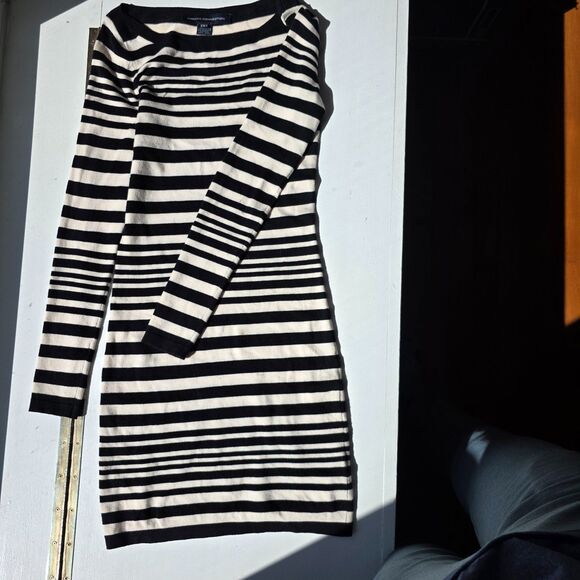 French Connection Knit Dress, Long Sleeve, Mini Dress, Boat Neck 6, Stretchy - Picture 2 of 7